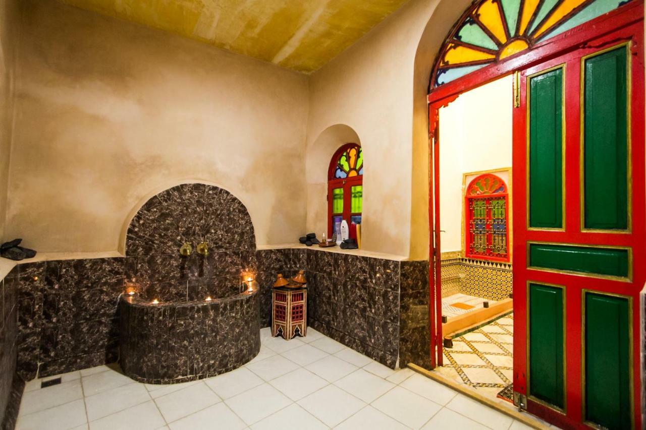Riad Haj Palace & Spa Fes Ngoại thất bức ảnh A hammam in Marrakech, Morocco